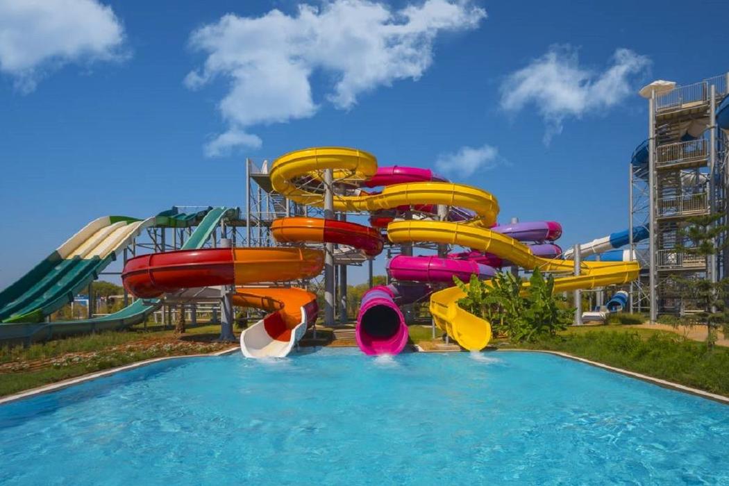 CONCORDE LUXURY HOTEL