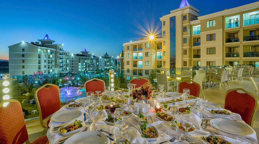 GRAND ÖZGÜL TERMAL TATİL KÖYÜ