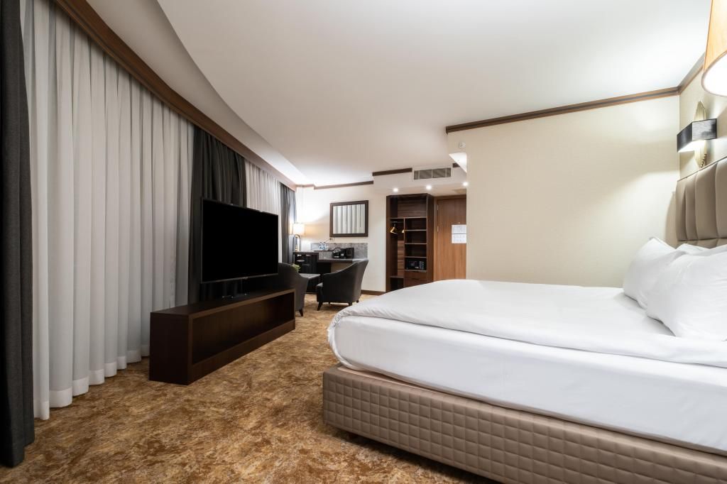 PARK DEDEMAN KIZILAY ANKARA