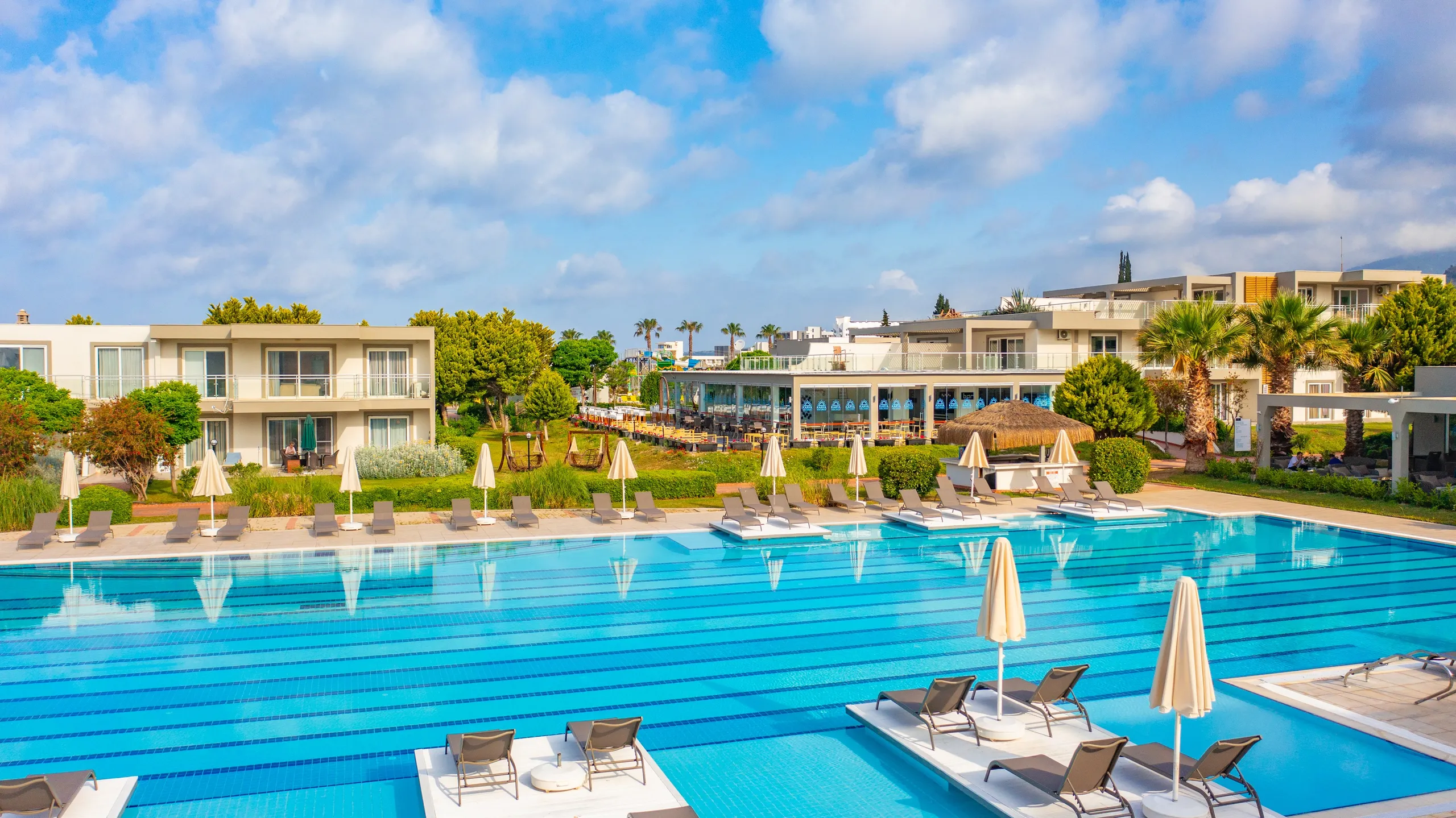 KARYA FAMİLY RESORT