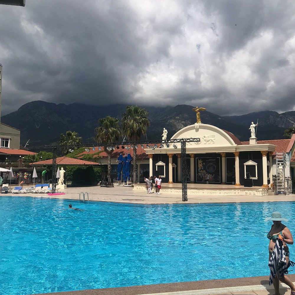 ARMAS KAPLAN PARADİSE