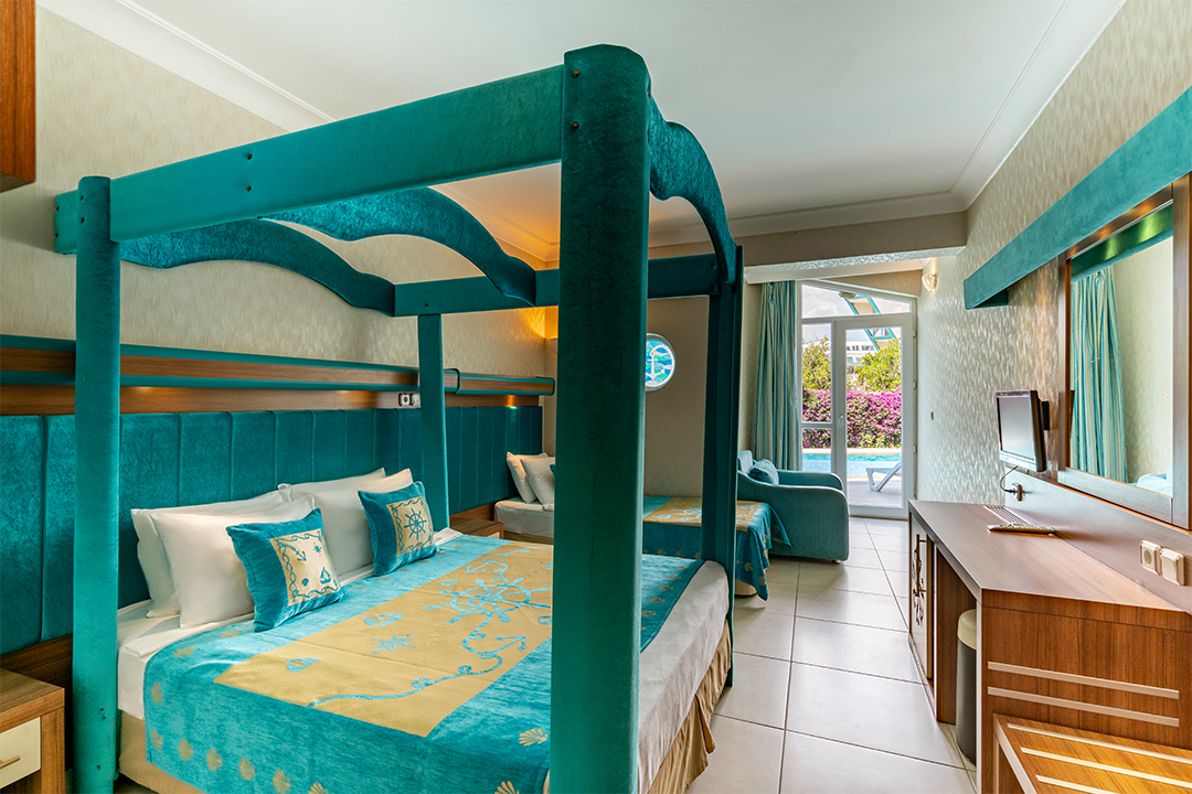 MİAROSA KEMER BEACH