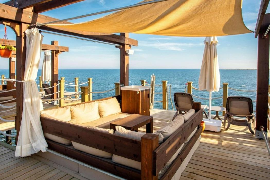 CONCORDE LUXURY HOTEL