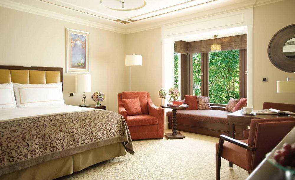 FOUR SEASONS İSTANBUL