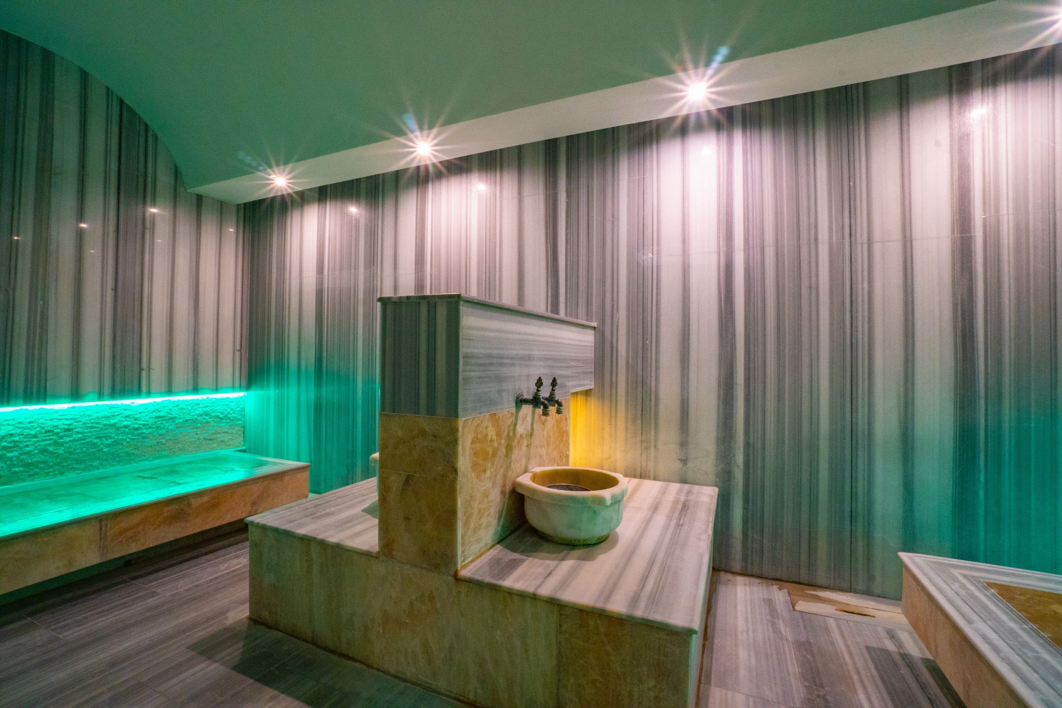 KARYA FAMİLY RESORT