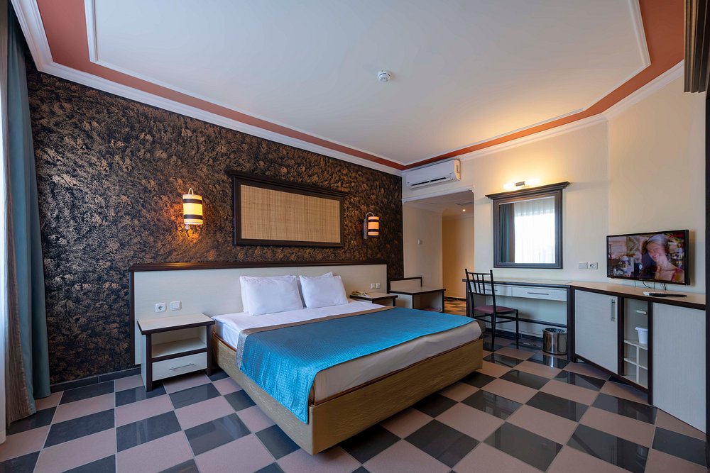 ARMAS KAPLAN PARADİSE