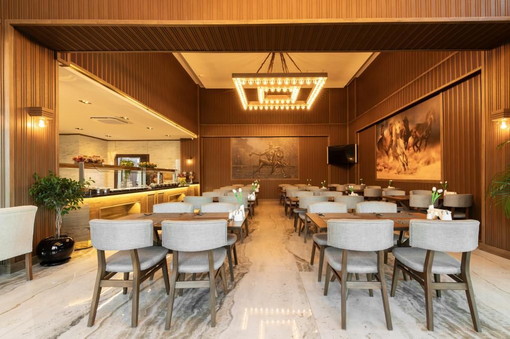 PARK DEDEMAN MERSİN MARİNA