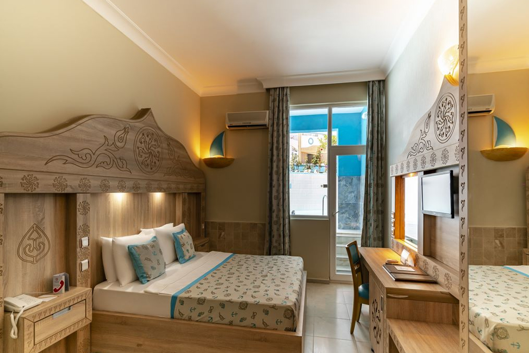 MİAROSA KEMER BEACH