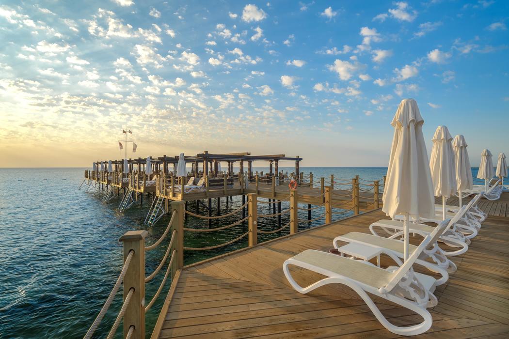 CONCORDE LUXURY HOTEL