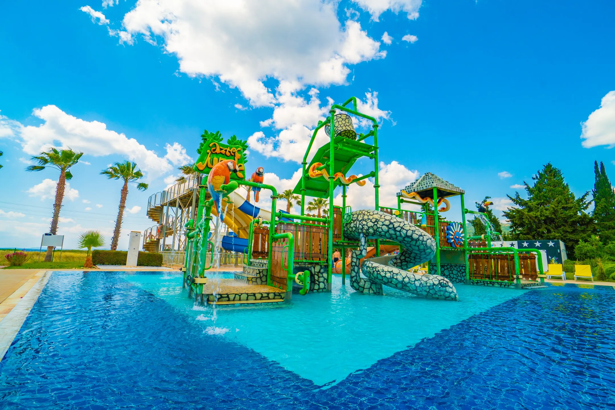 KARYA FAMİLY RESORT