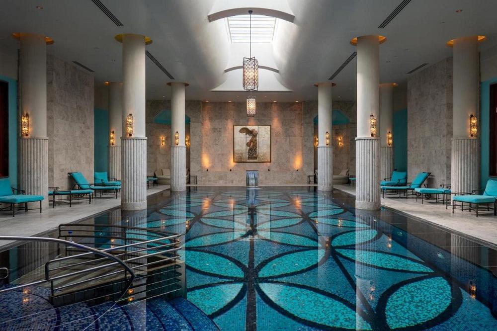 FOUR SEASONS İSTANBUL