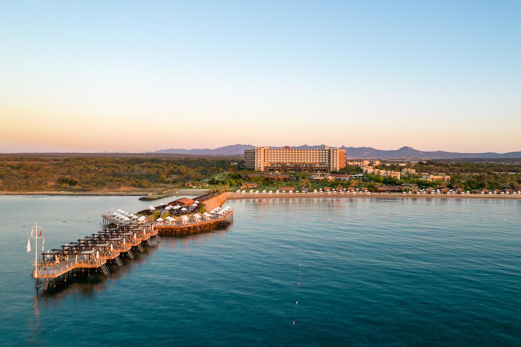 CONCORDE LUXURY HOTEL